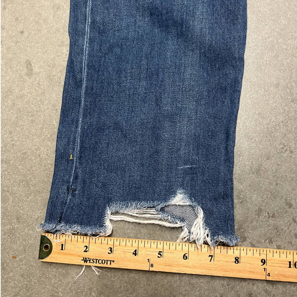 American Eagle Hi Rise Girlfriend Jeans Womens 20L Blue Distressed Frayed Hem - Picture 6 of 10
